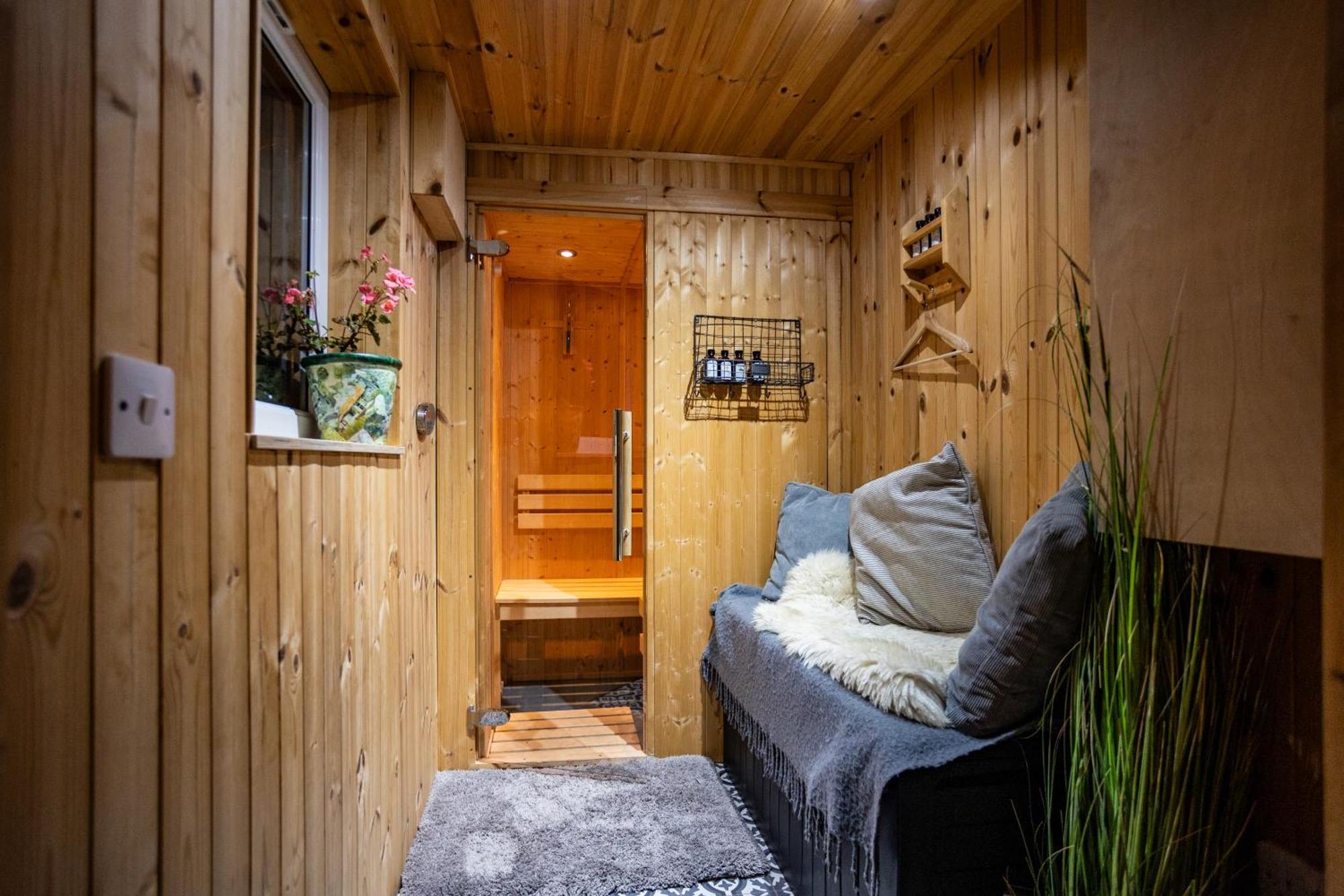 Jura, Mrs Leonard'S Cottage Craighouse 외부 사진