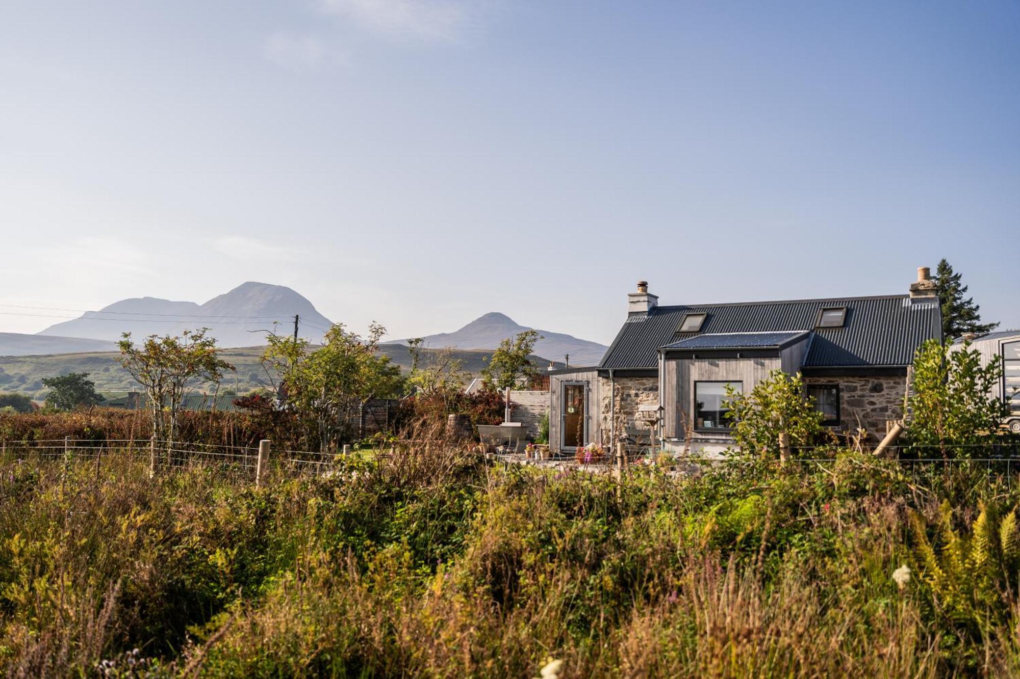 Jura, Mrs Leonard'S Cottage Craighouse 외부 사진