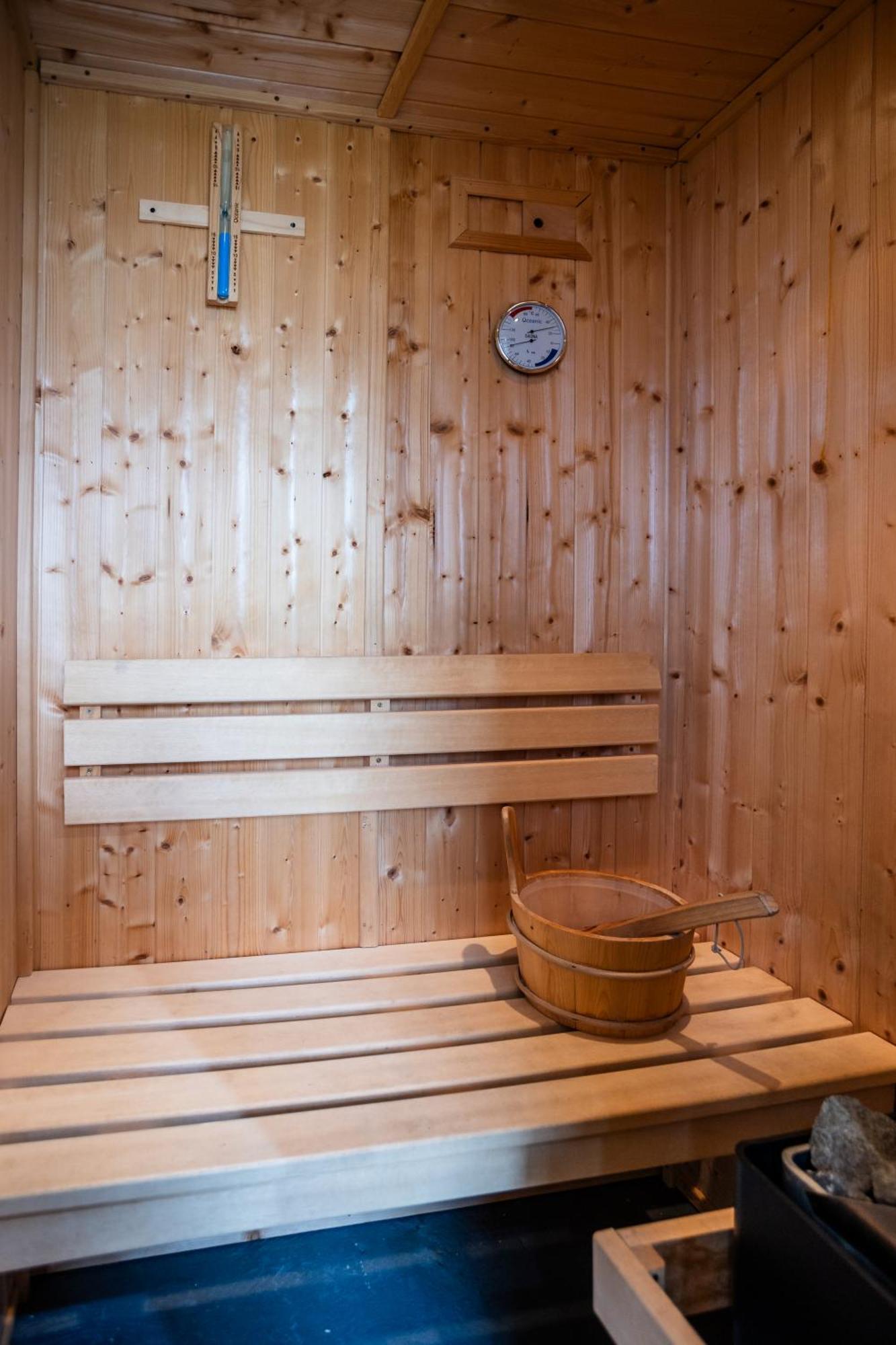 Jura, Mrs Leonard'S Cottage Craighouse 외부 사진